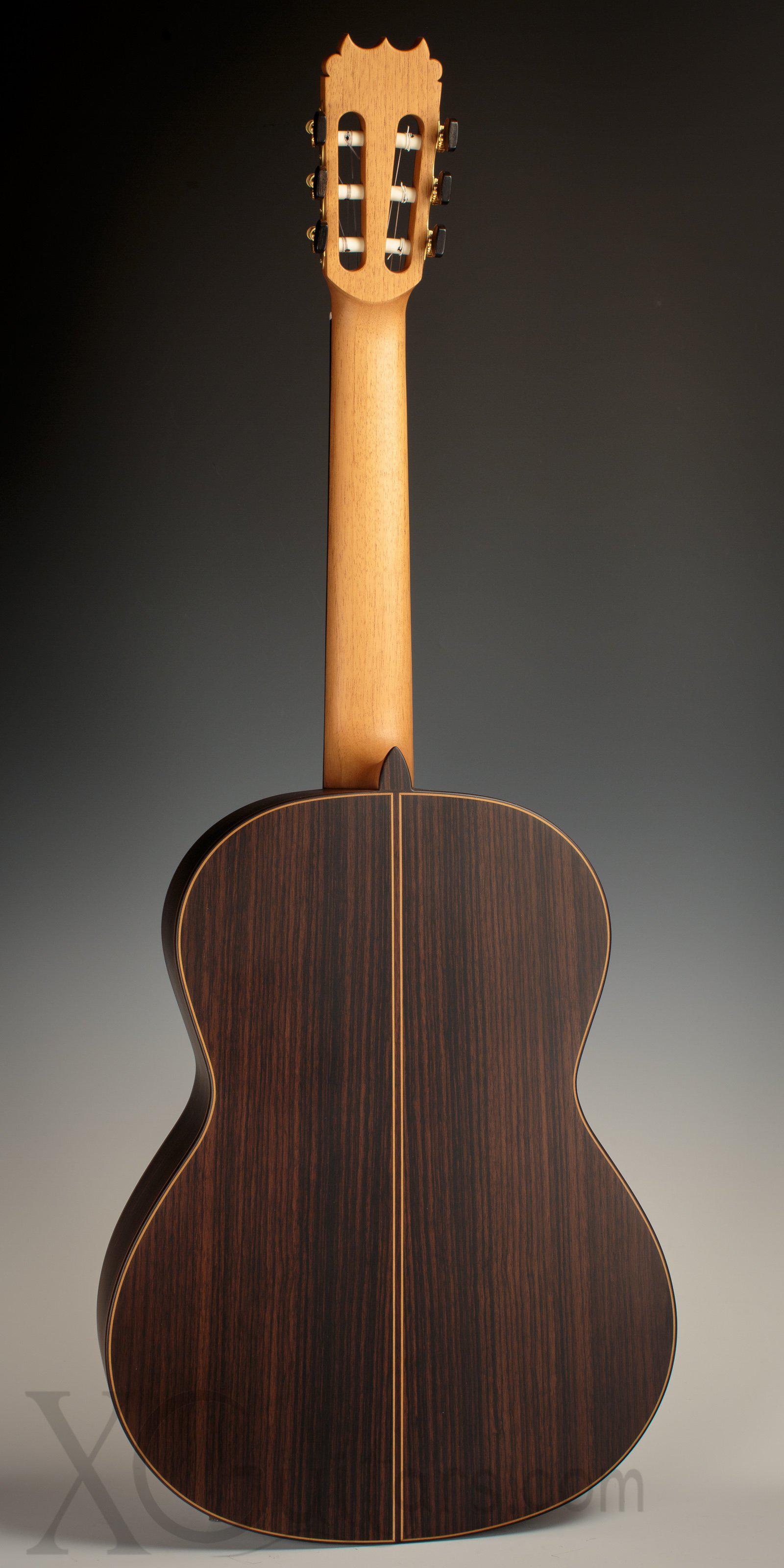 Alhambra 10Fp Pinana Spruce - Negra Flamenco Guitar
