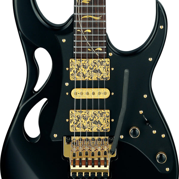 PIA3761_XB_00_02_F_600x600_cro