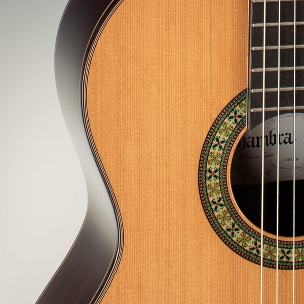 Alhambra 11p classical shop guitar