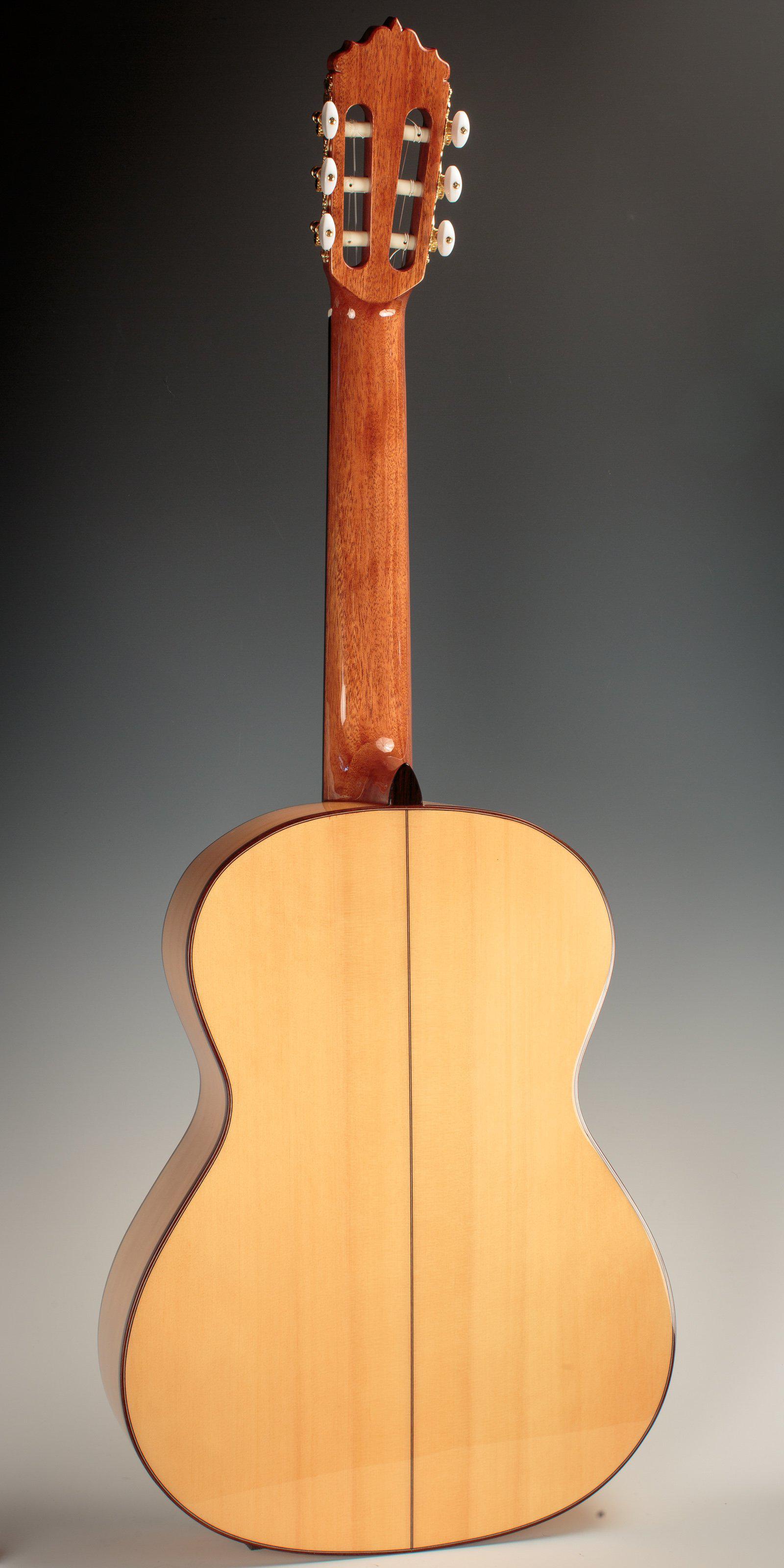 Alhambra 7FC Blanca Flamenco Guitar