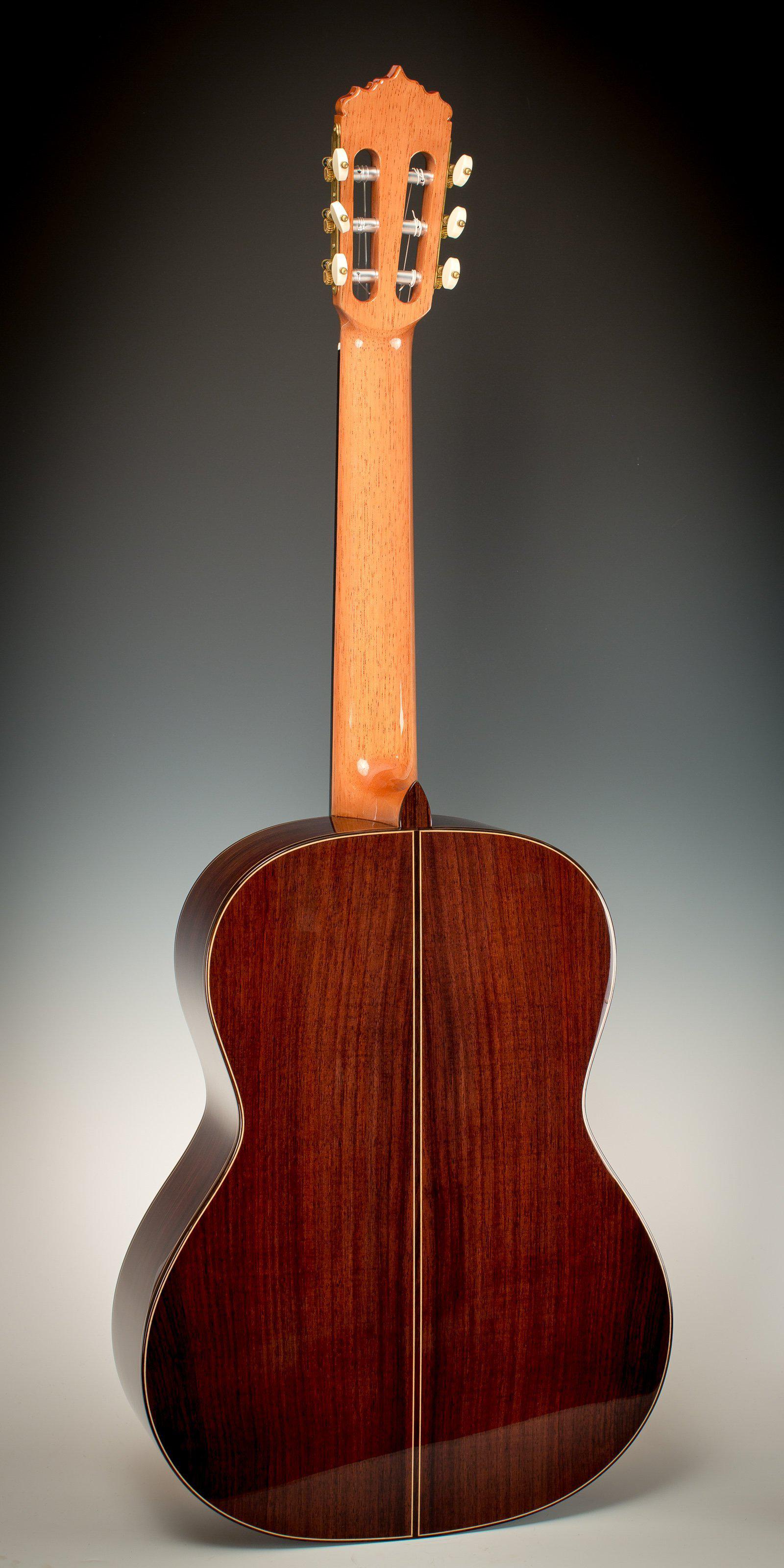 Alhambra Linea Profesional Spruce Top Classical Guitar