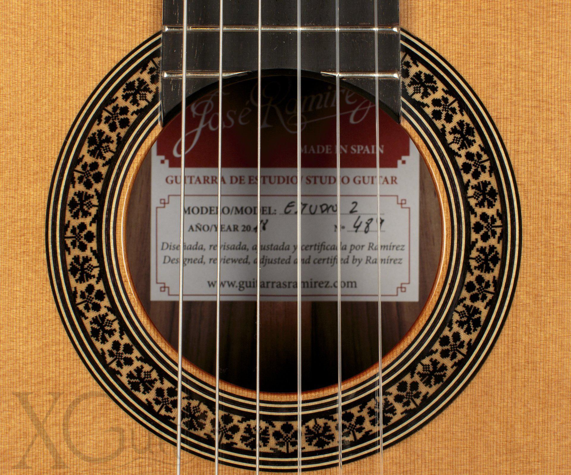 Ramirez r2 classical guitar hotsell